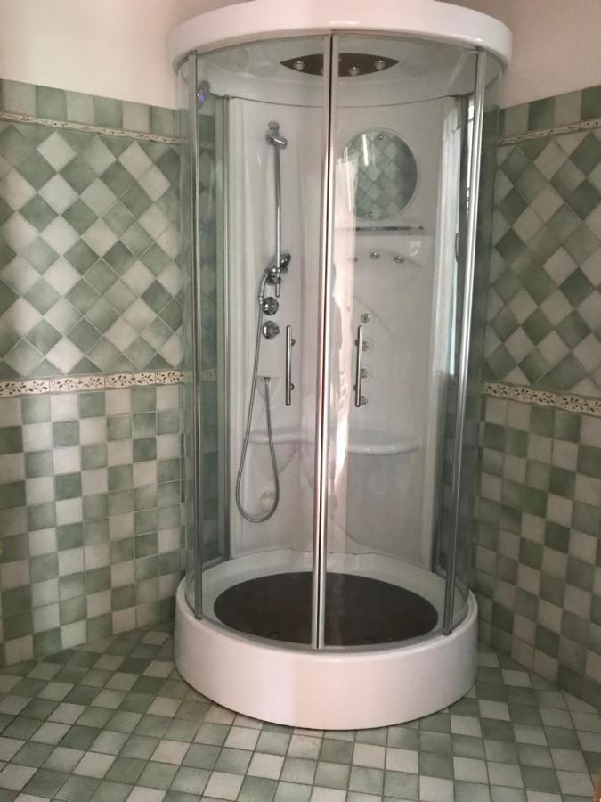 L'Angolo Di Leo Borgofranco d'Ivrea Kültér fotó